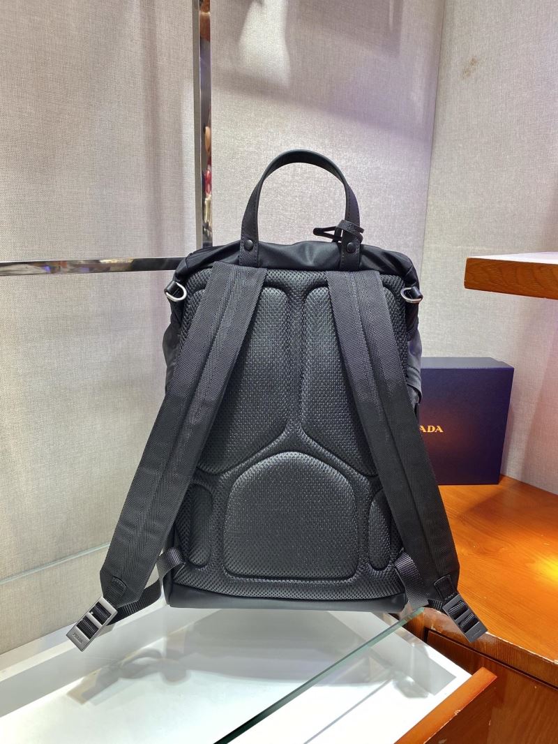 Pra*a backpacks